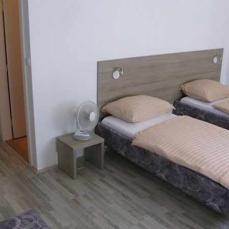Guest House Villa Herbarium Slavonski Brod Chambre photo